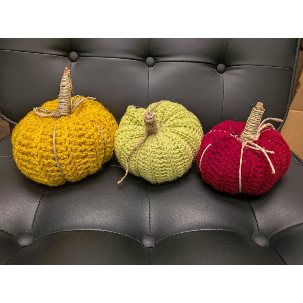Handmade Crochet Pumpkins Set of 3 Fall Autumn Harvest Decor Yarn Rustic 5-6"